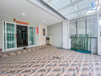 *****ทาวน์โฮมมือสองกรุงเทพมหานคร ม.โกลเด้นซิตี้ สาทร เนื้อที่มากถึง 20.6 ตร.ว. ฟังก์ชันจัดเต็ม 4 ห้องนอน 4 ห้องน้ำ 2 ที่จอดรถ บ้านตกแต่งใหม่ พร้อมอยู่ แถมฟรี! 3 เครื่องปรับอากาศ ทำเลดี  5 นาทีถึงรถไฟฟ้าสายสีเขียว "สถานีวุฒากาศ" ห้ามพลาด!